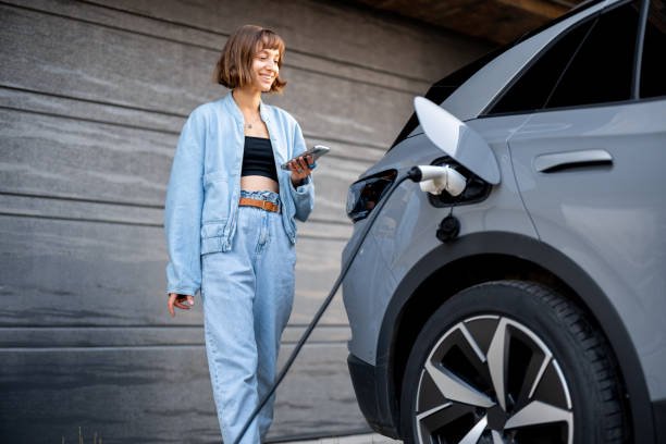 Cómo preparar el garaje para cargar un coche eléctrico en casa